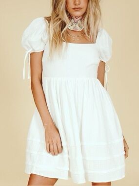 Verge Girl Ope Back Milkmaid dress